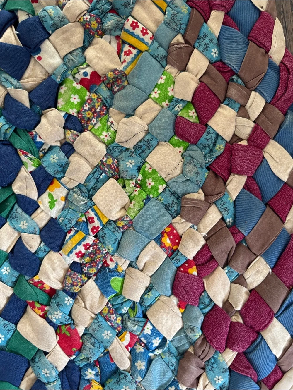 Vintage fabric woven rug, scrap fabric, colorful, cotton, oval, 20x30.5”